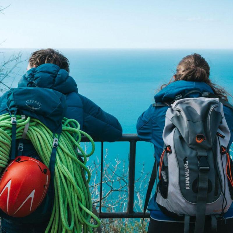 Climbing 07 1290x860